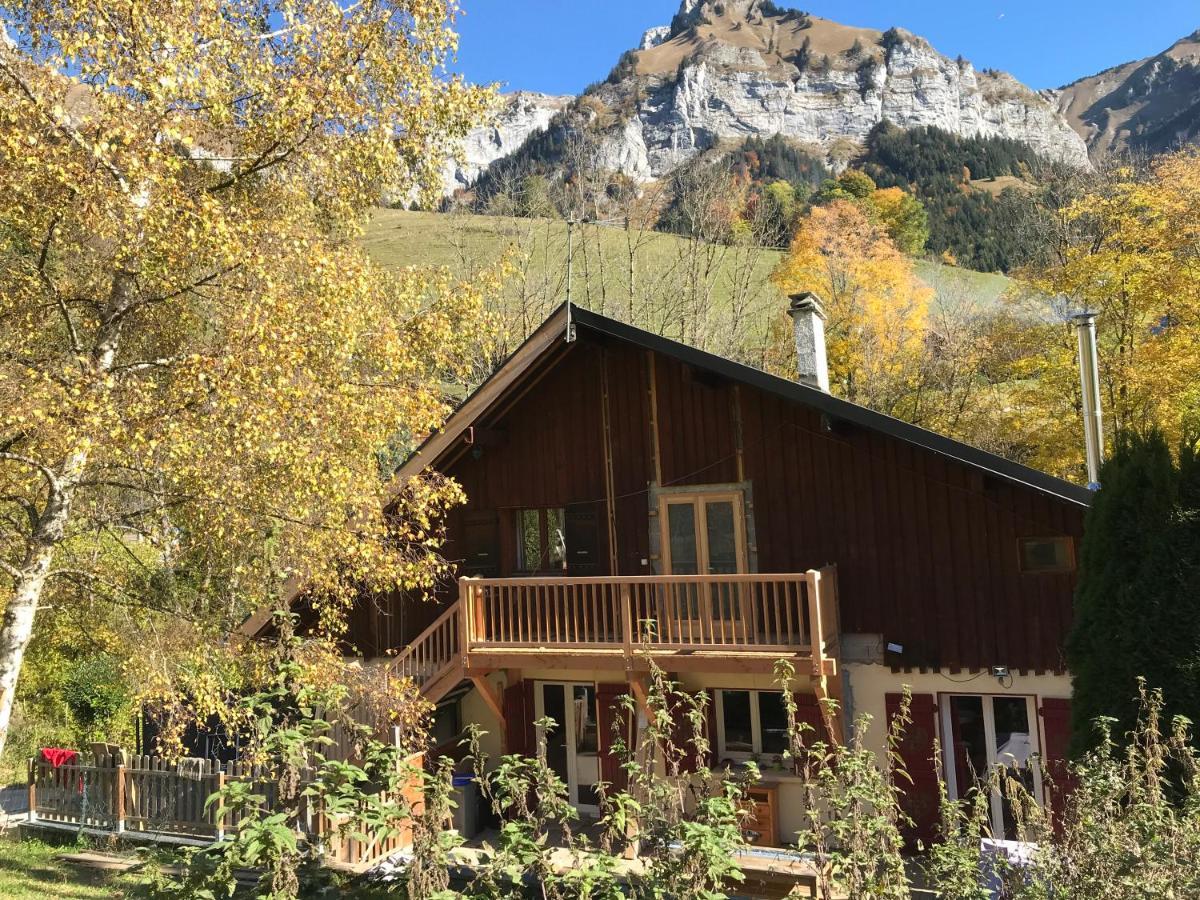Magnifique T3 entre lac et montagne Montmin Extérieur photo